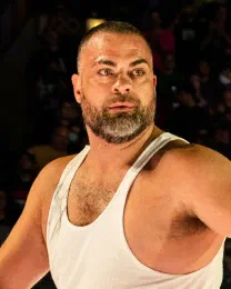 Eddie Kingston y Hook