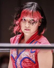 Hikaru Shida
