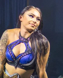 Sisters of Sin (Julia Hart y Skye Blue)