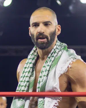 Ariya Daivari