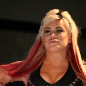 Taya Valkyrie