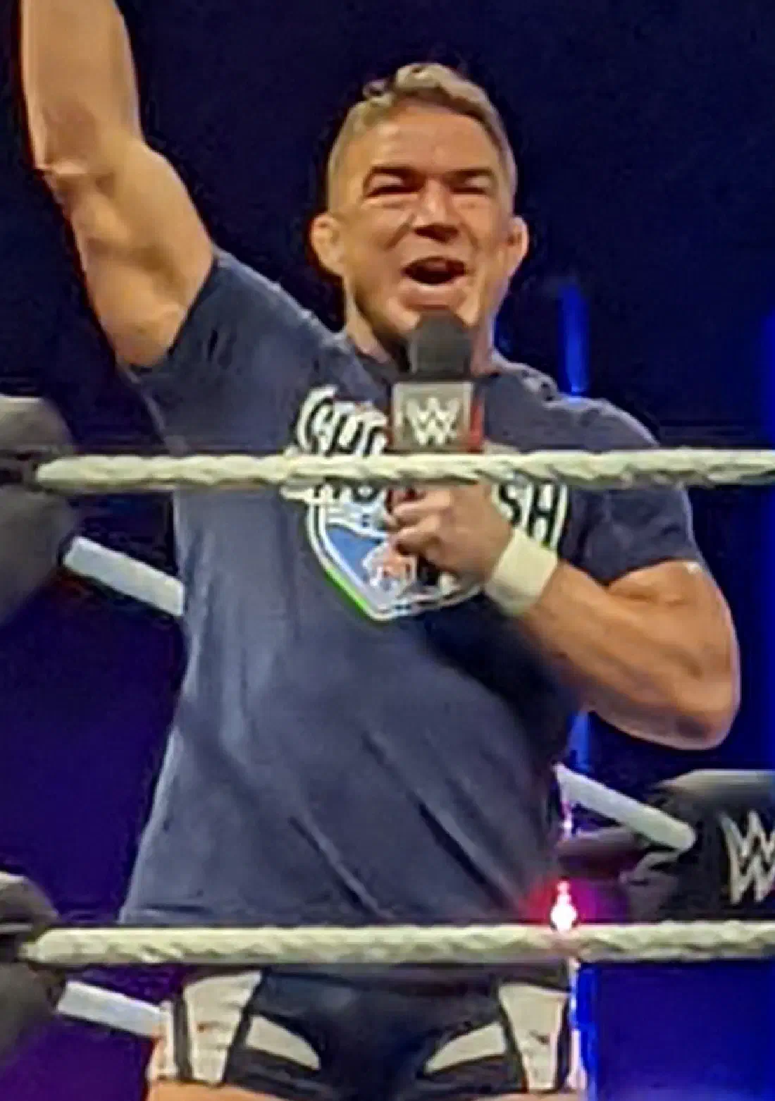 Chad Gable vence limpiamente a CM Punk en el house show de WWE en Youngstown