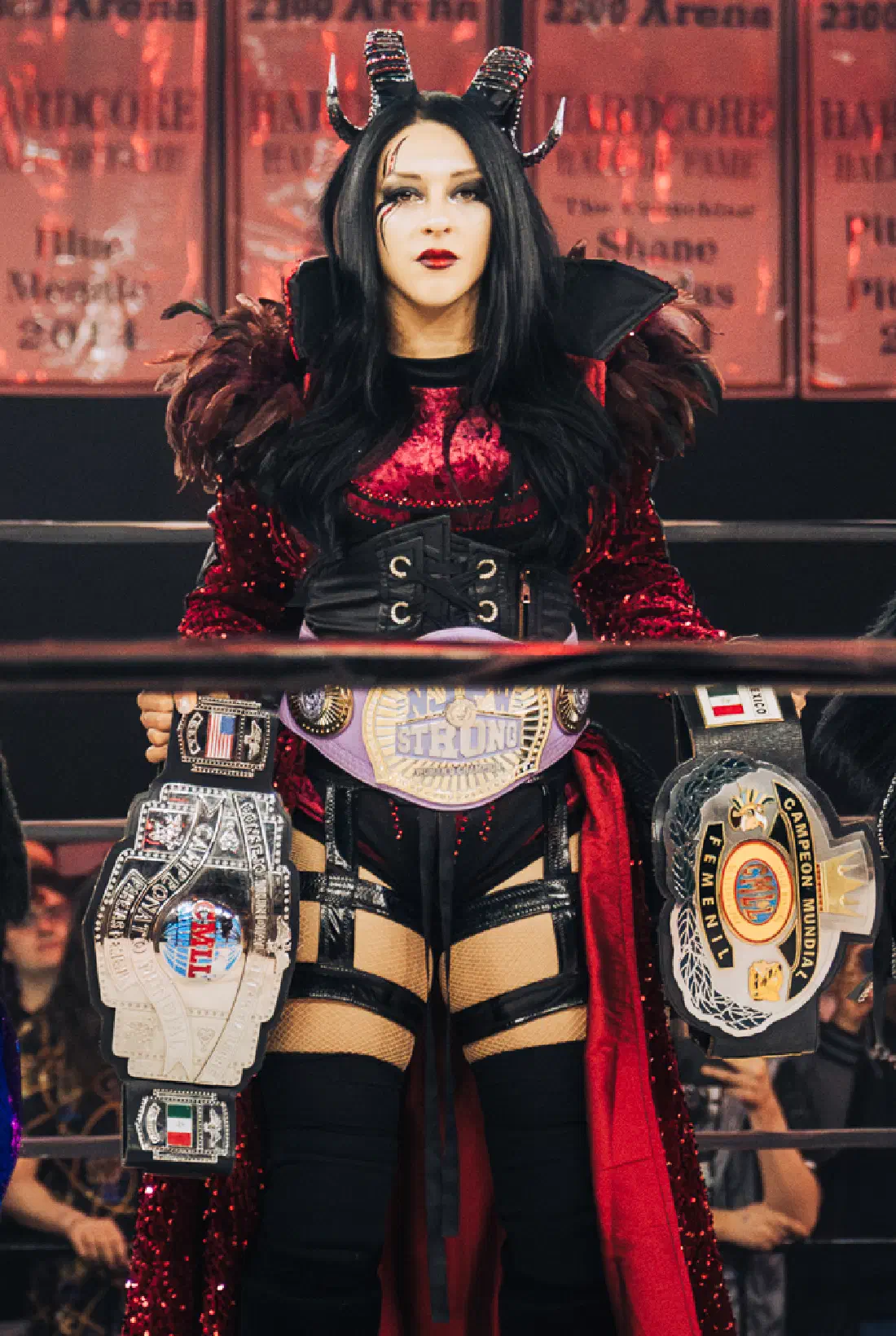 Stephanie Vaquer no pudo ir a Raw por una enfermedad, según Meltzer